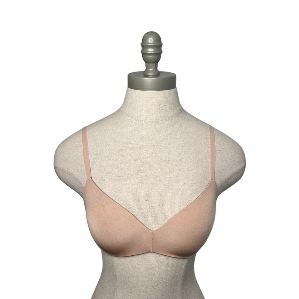 Skims Kim K Wireless Form PUSH-UP PLUNGE BRA in Mica Light Beige 34C - Picture 2 of 10